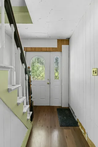 35 Alexander Reed Road Richmond ME 04357