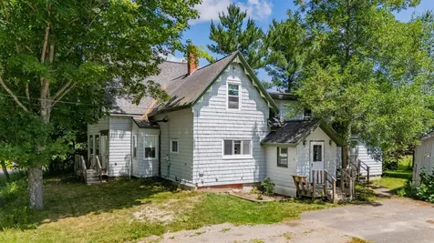 35 Alexander Reed Road Richmond ME 04357