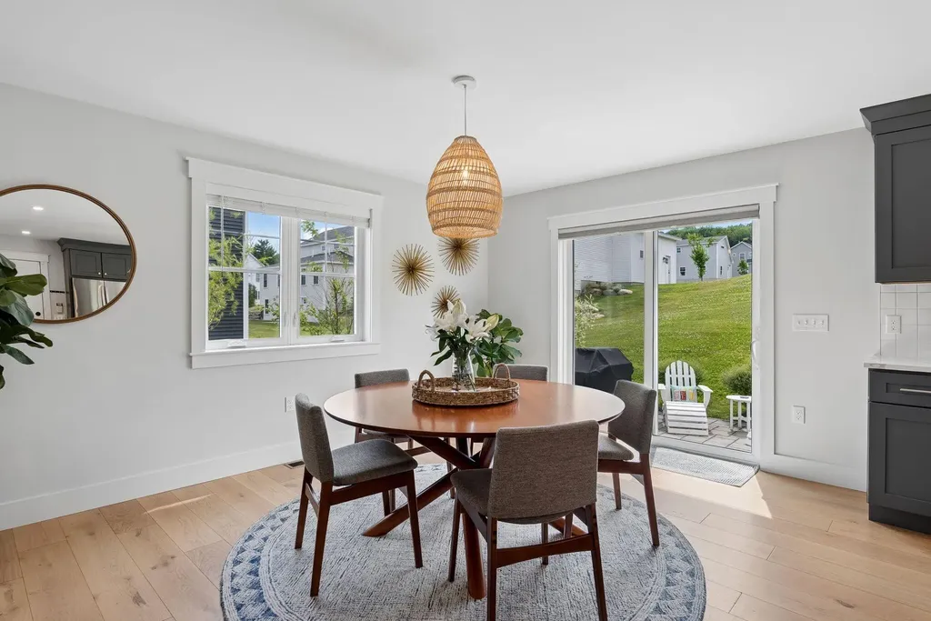 23 Bluebird Trail Falmouth ME 04105