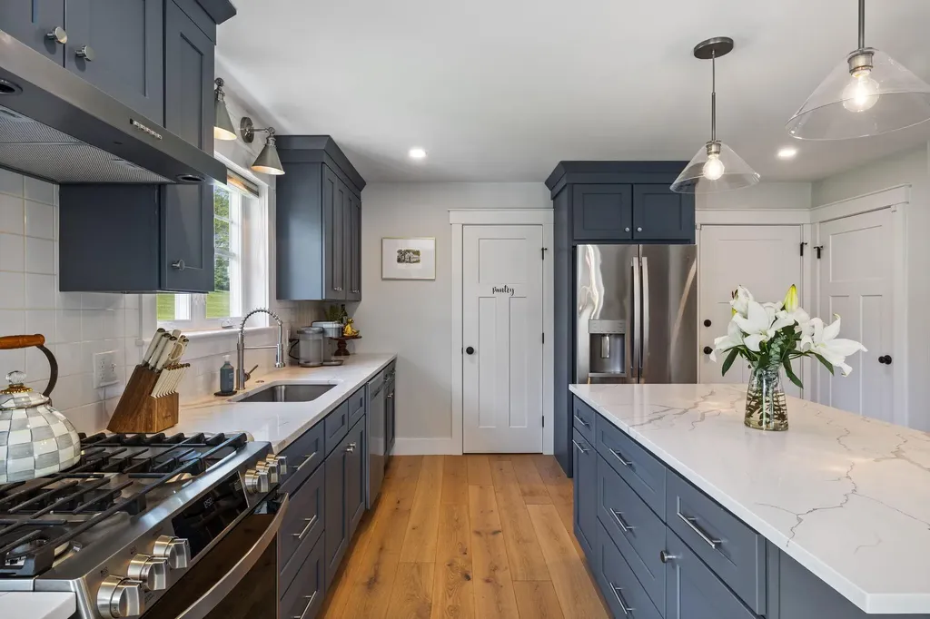 23 Bluebird Trail Falmouth ME 04105