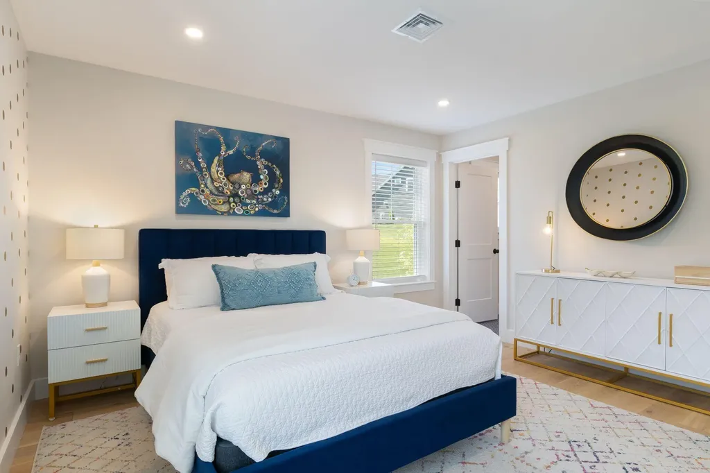 23 Bluebird Trail Falmouth ME 04105