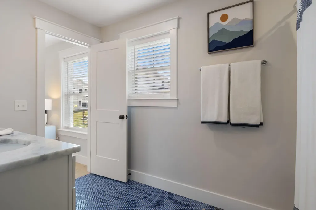 23 Bluebird Trail Falmouth ME 04105