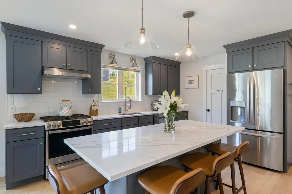 23 Bluebird Trail Falmouth ME 04105