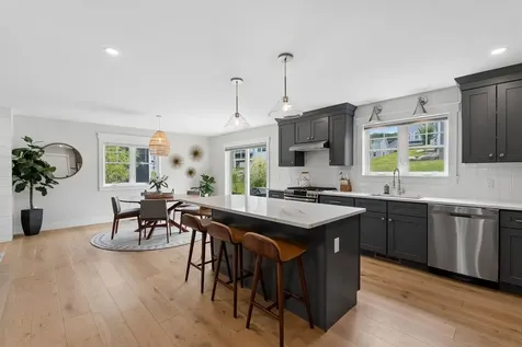 23 Bluebird Trail Falmouth ME 04105