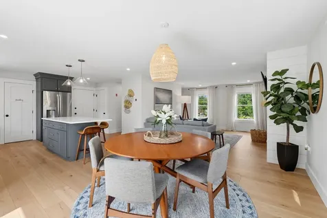 23 Bluebird Trail Falmouth ME 04105