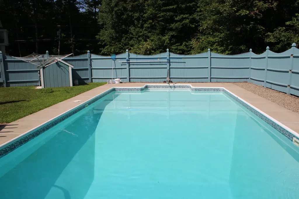 2 Royal Pine Drive Standish ME 04085