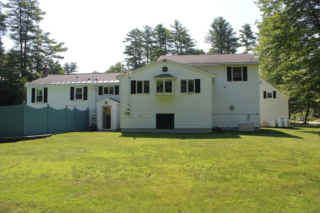 2 Royal Pine Drive Standish ME 04085