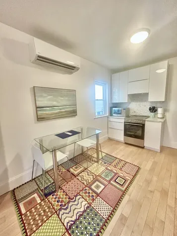 289 Spring Street Portland ME 04102