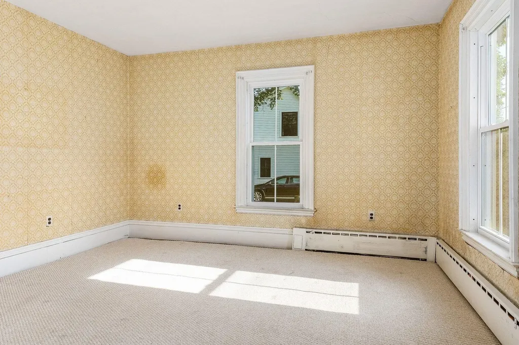 22 Rogers Road Kittery ME 03904