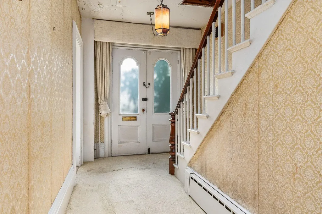 22 Rogers Road Kittery ME 03904