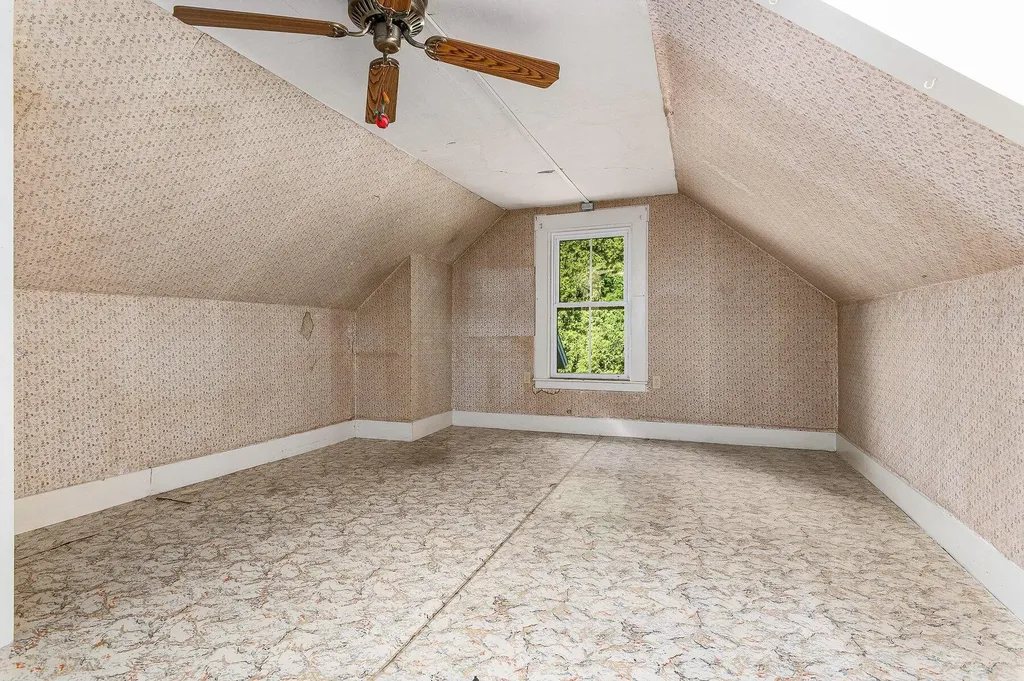 22 Rogers Road Kittery ME 03904