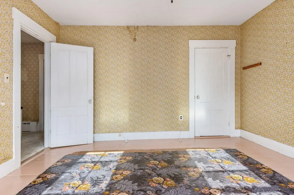22 Rogers Road Kittery ME 03904