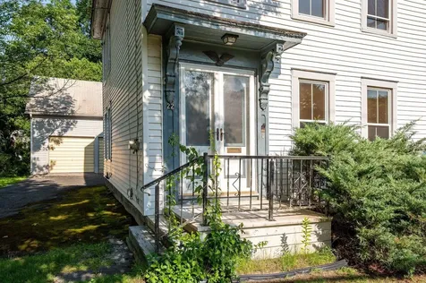 22 Rogers Road Kittery ME 03904