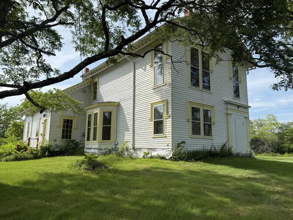 191 Water Street Addison ME 04606
