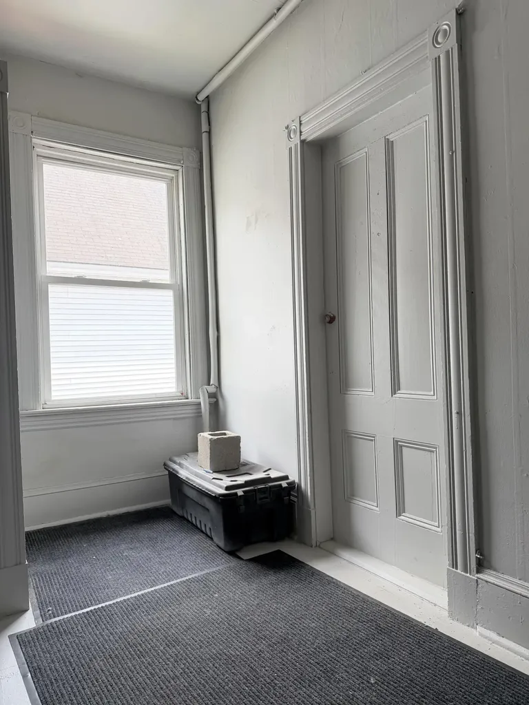 16 Howe Street Lewiston ME 04240