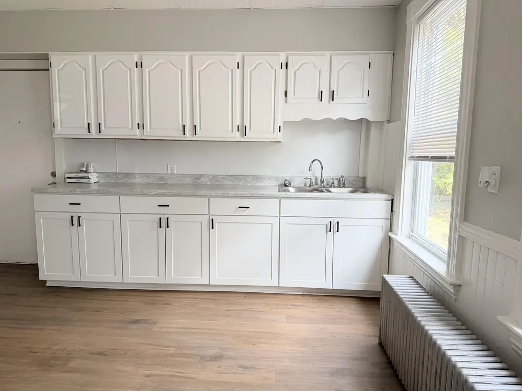 16 Howe Street Lewiston ME 04240