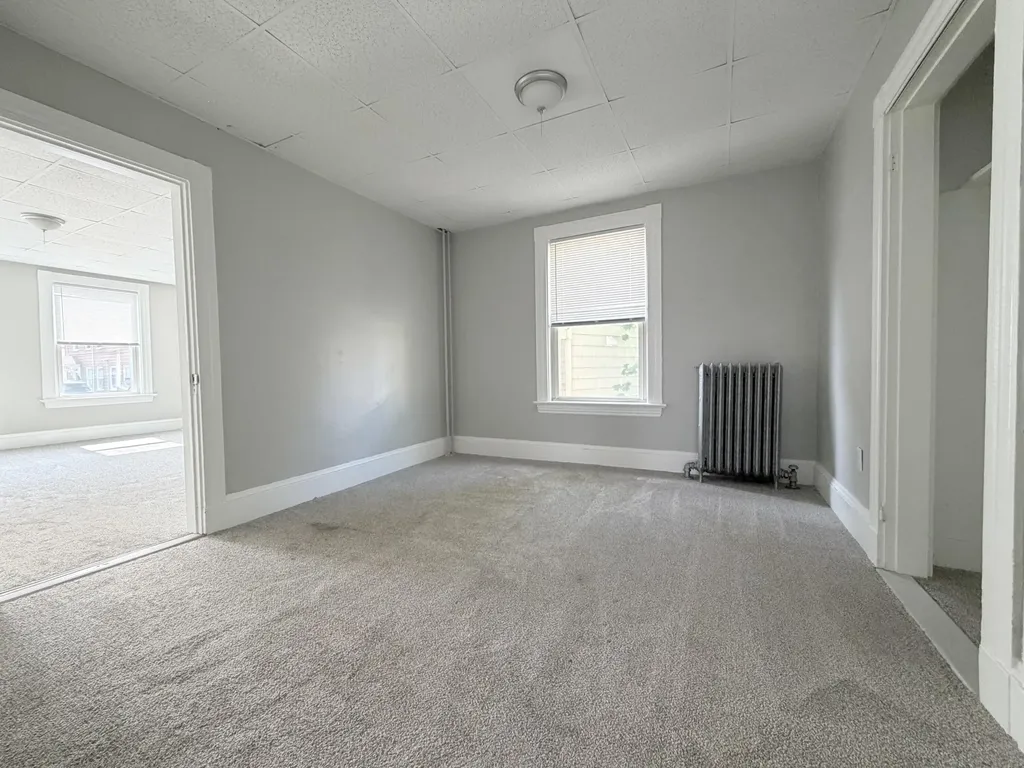 16 Howe Street Lewiston ME 04240