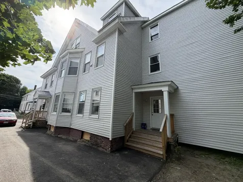 16 Howe Street Lewiston ME 04240