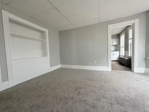 16 Howe Street Lewiston ME 04240