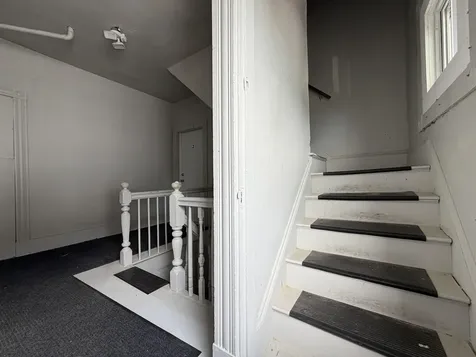 16 Howe Street Lewiston ME 04240