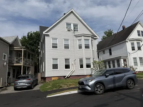 16 Howe Street Lewiston ME 04240
