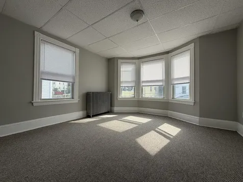 16 Howe Street Lewiston ME 04240