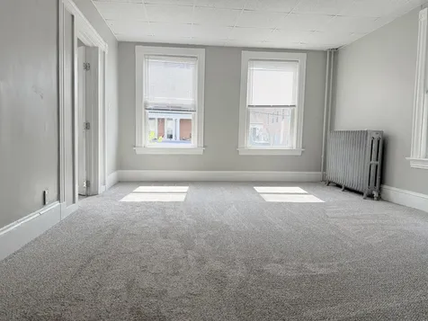 16 Howe Street Lewiston ME 04240