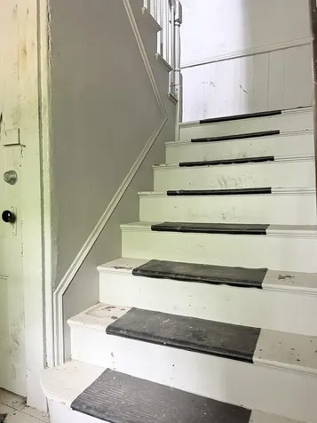 16 Howe Street Lewiston ME 04240