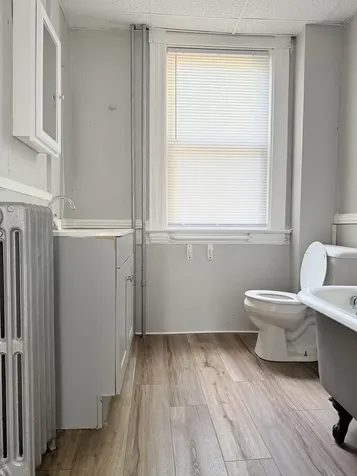 16 Howe Street Lewiston ME 04240