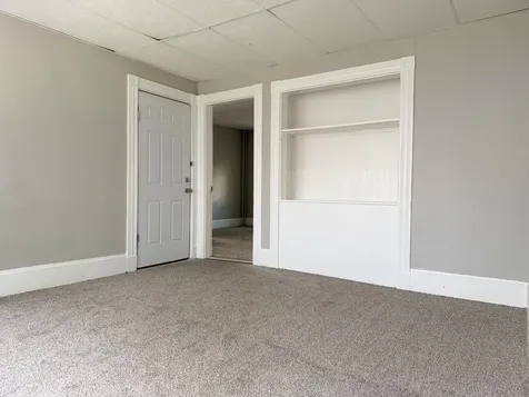 16 Howe Street Lewiston ME 04240