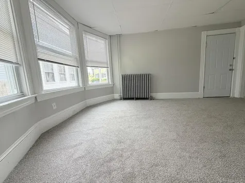 16 Howe Street Lewiston ME 04240
