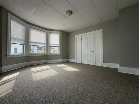 16 Howe Street Lewiston ME 04240