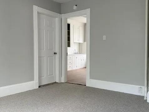 16 Howe Street Lewiston ME 04240