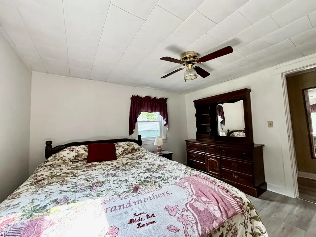 244 Bates Street Millinocket ME 04462