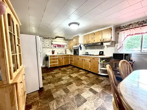 244 Bates Street Millinocket ME 04462