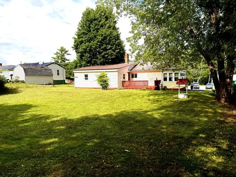 244 Bates Street Millinocket ME 04462