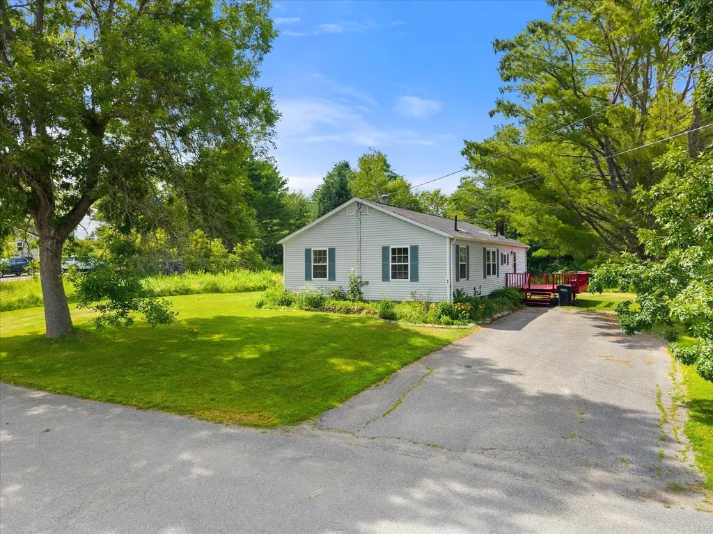 47 Shepherd Drive Bangor ME 04401