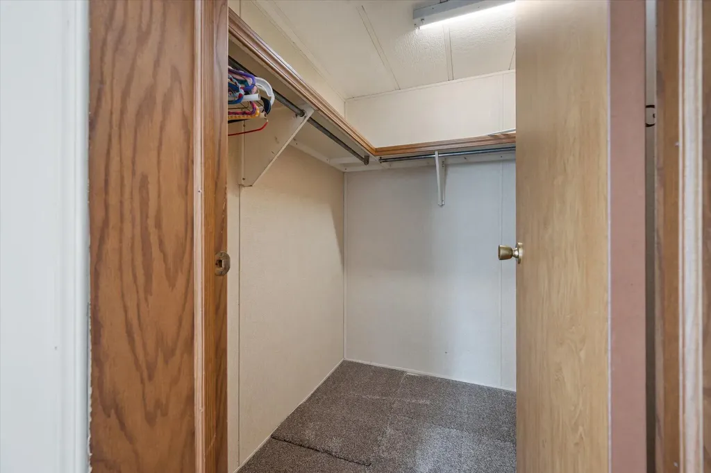 47 Shepherd Drive Bangor ME 04401