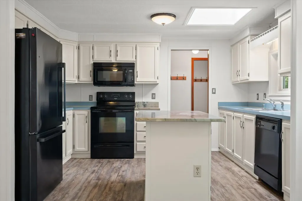 47 Shepherd Drive Bangor ME 04401