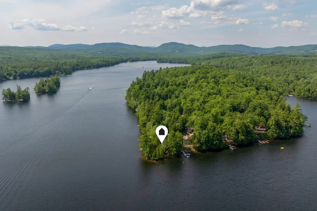 118 Goat Island Way Norway ME 04268