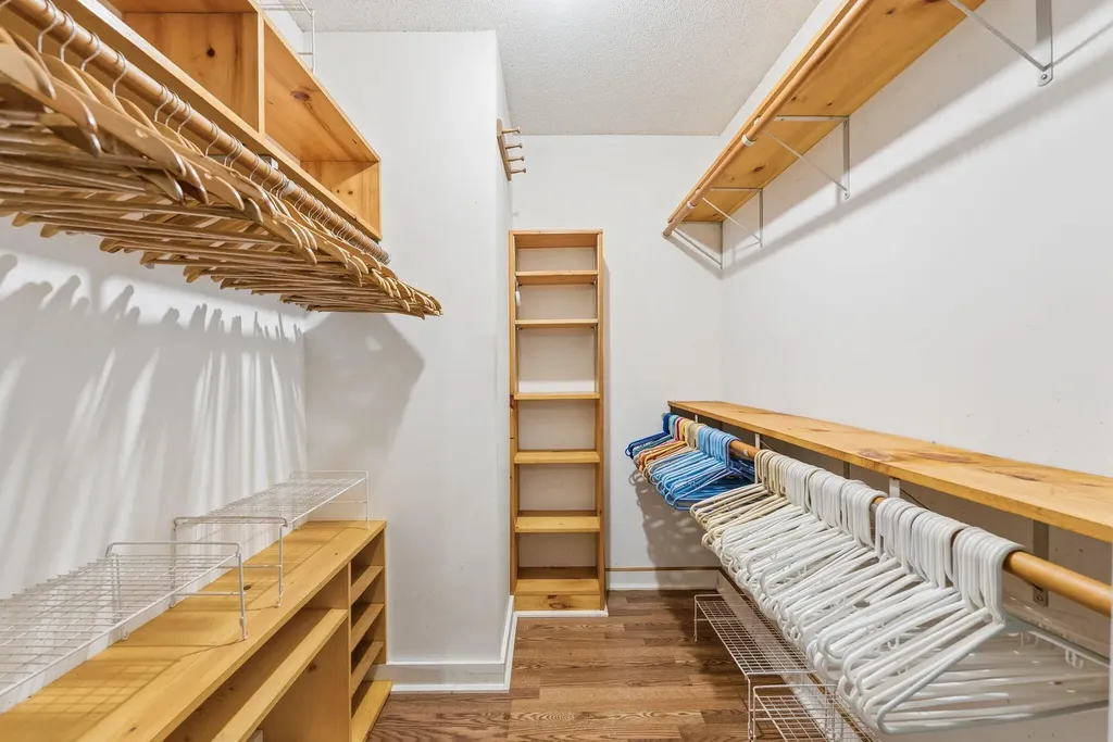 118 Goat Island Way Norway ME 04268