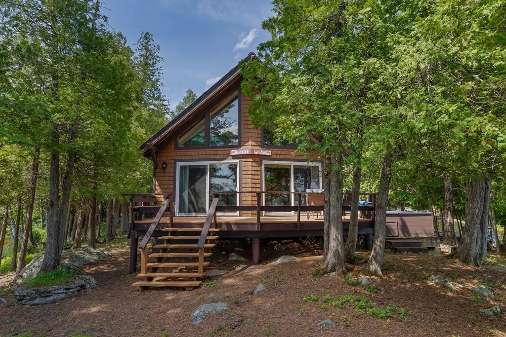 118 Goat Island Way Norway ME 04268