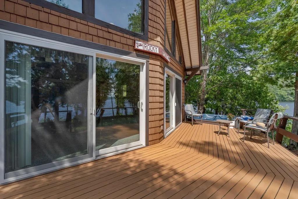 118 Goat Island Way Norway ME 04268