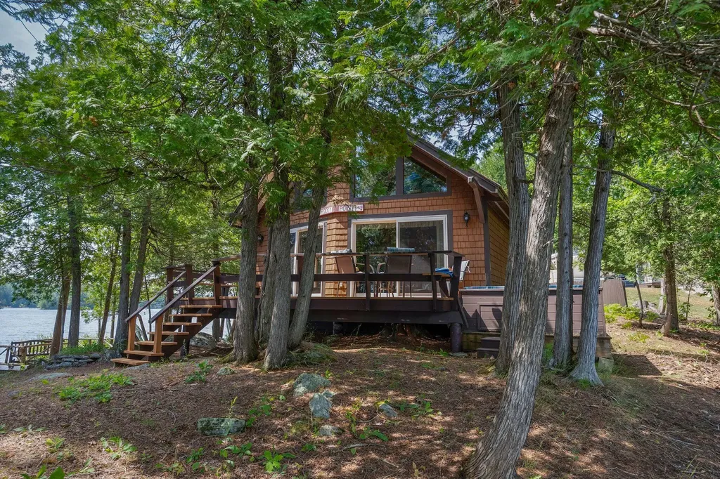 118 Goat Island Way Norway ME 04268