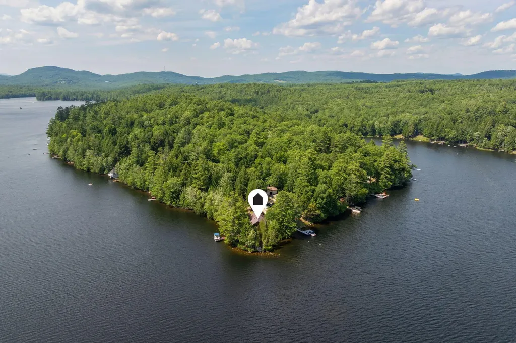 118 Goat Island Way Norway ME 04268
