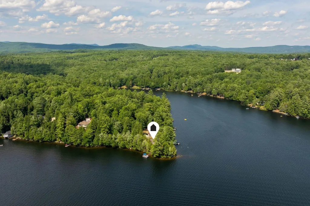 118 Goat Island Way Norway ME 04268