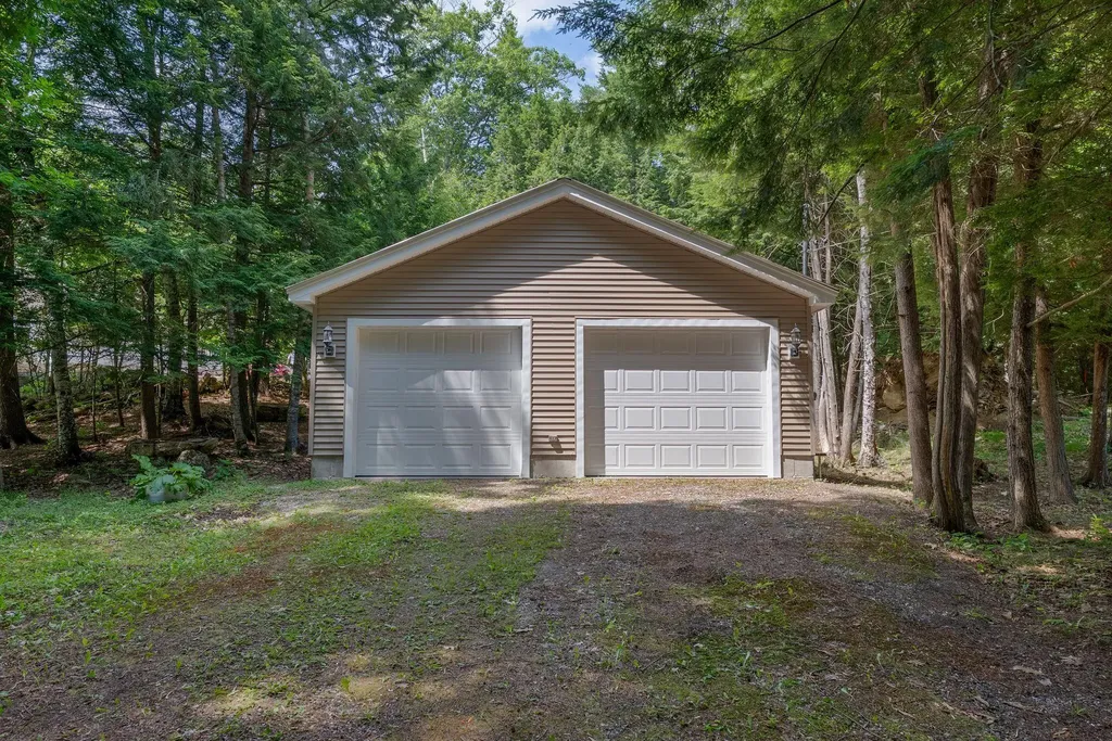 118 Goat Island Way Norway ME 04268