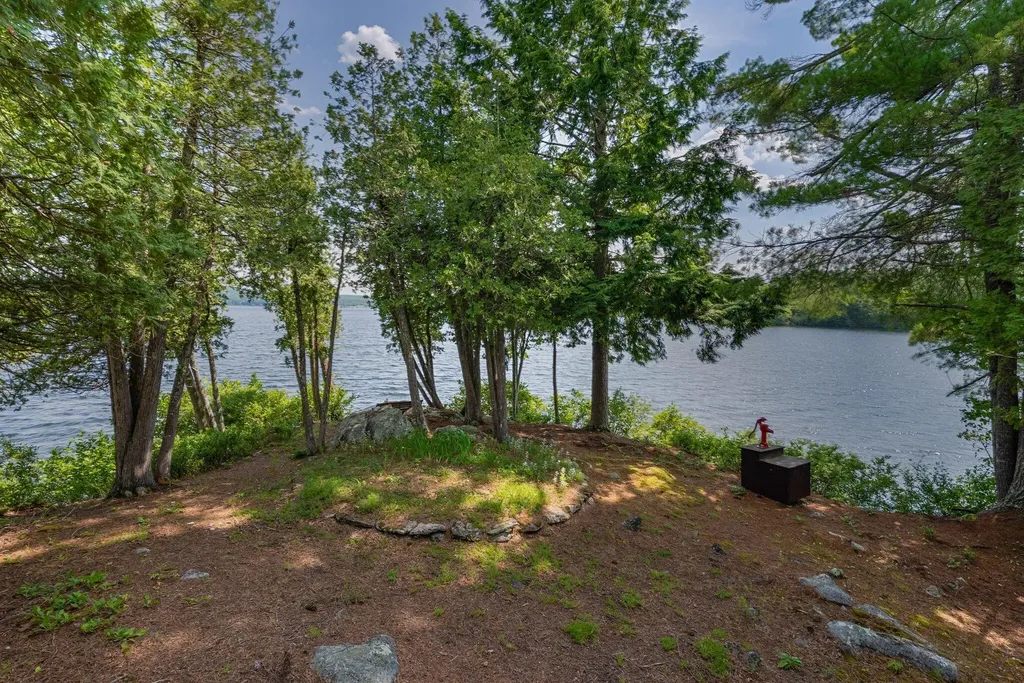 118 Goat Island Way Norway ME 04268