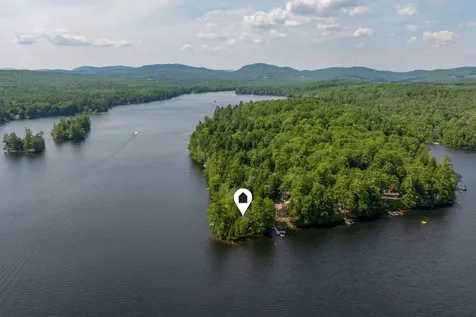 118 Goat Island Way Norway ME 04268