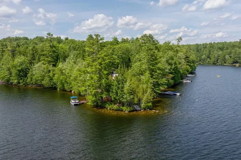 118 Goat Island Way Norway ME 04268